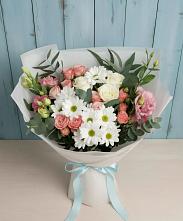 Букет цветов из:  Розы, Лизиантусы и Хризантемы в Сусанино Ленинградская область