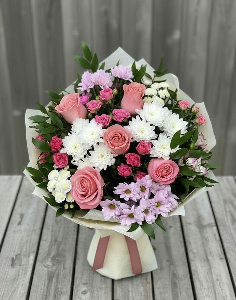 Букет цветов из: Альстромерии, Гвоздики, Розы и Хризантемы в Сусанино Ленинградская область