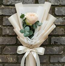 Букет цветов из:  Розы в Сусанино Ленинградская область