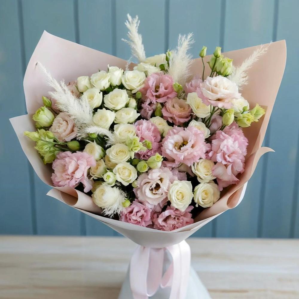 Букет цветов из: Альстромерии и Розы в Сусанино Ленинградская область