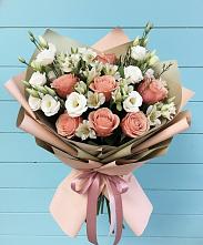 Букет цветов из:  Розы, Альстромерии и Лизиантусы в Сусанино Ленинградская область