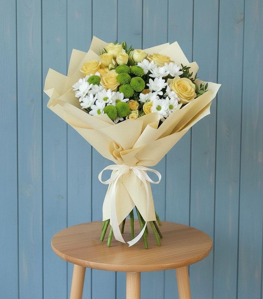 Букет цветов из: Хризантемы и Розы в Сусанино Ленинградская область