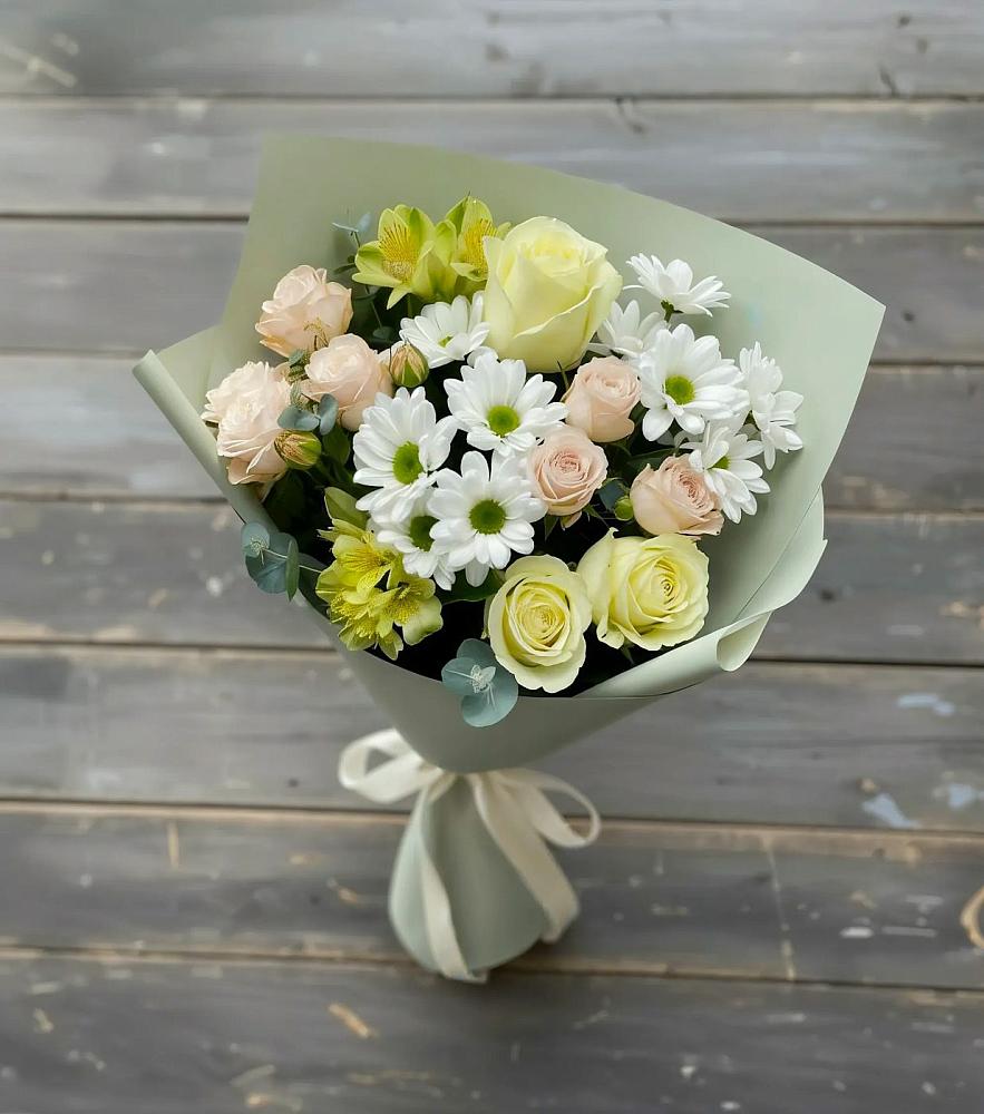 Букет цветов из: Альстромерии, Розы и Хризантемы в Сусанино Ленинградская область