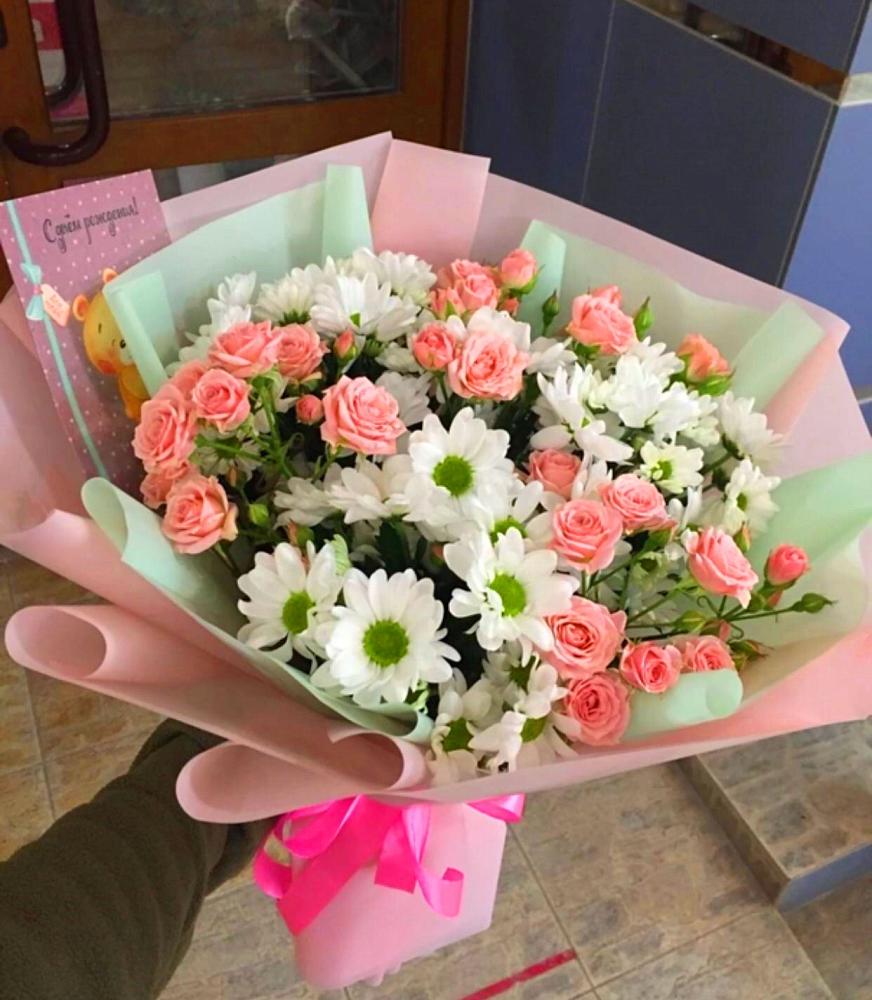 Букет цветов из: Розы и Хризантемы в Сусанино Ленинградская область