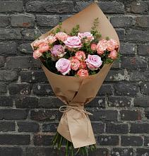 Букет цветов из:  Розы в Сусанино Ленинградская область