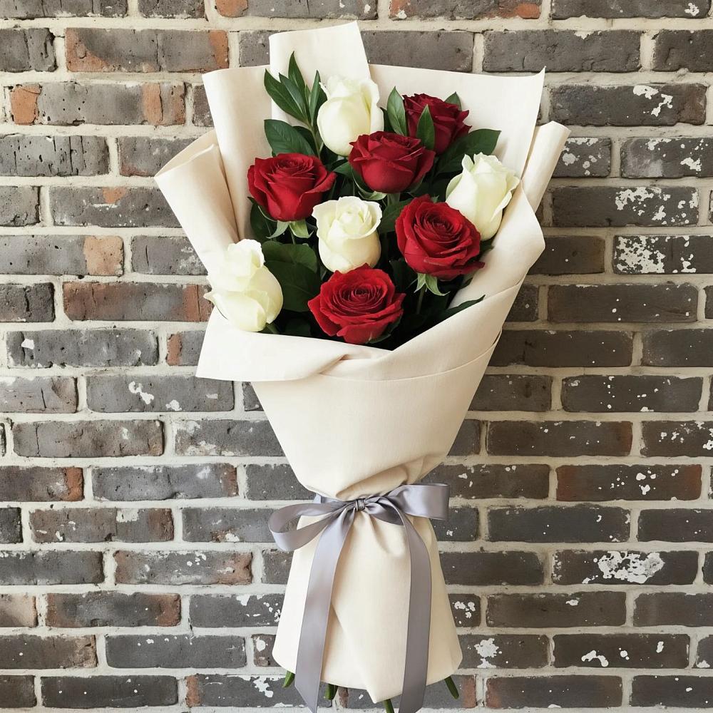 Букет цветов из: Розы в Сусанино Ленинградская область