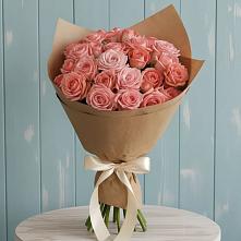 Букет цветов из:  Розы в Сусанино Ленинградская область