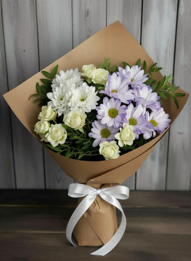 Букет цветов из: Хризантемы и Розы в Сусанино Ленинградская область