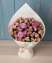 Букет цветов из:  Розы в Сусанино Ленинградская область